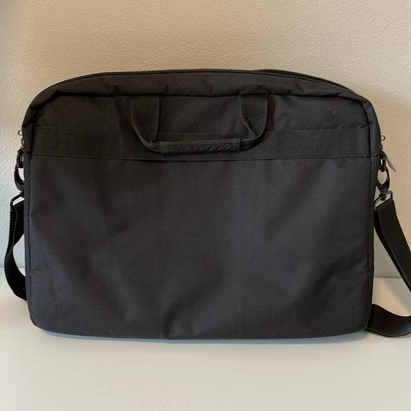 Everki Advance laptop briefcase - Picture 7 of 8